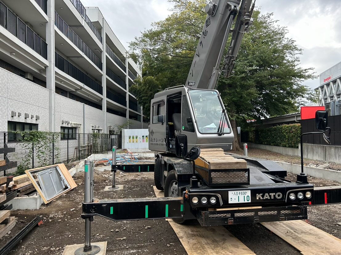 🚧 壱クレーン（株）より、本日の作業報告です！🚚✨ 本日は1