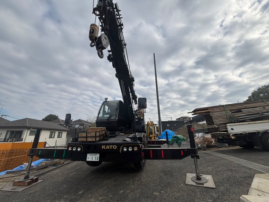 今日は壱クレーン株式会社の活躍をご紹介します！💪🚧