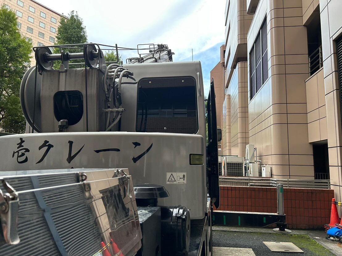 昨夜、壱クレーン（株）は緊急出動！🚨20トンのラフタークレー