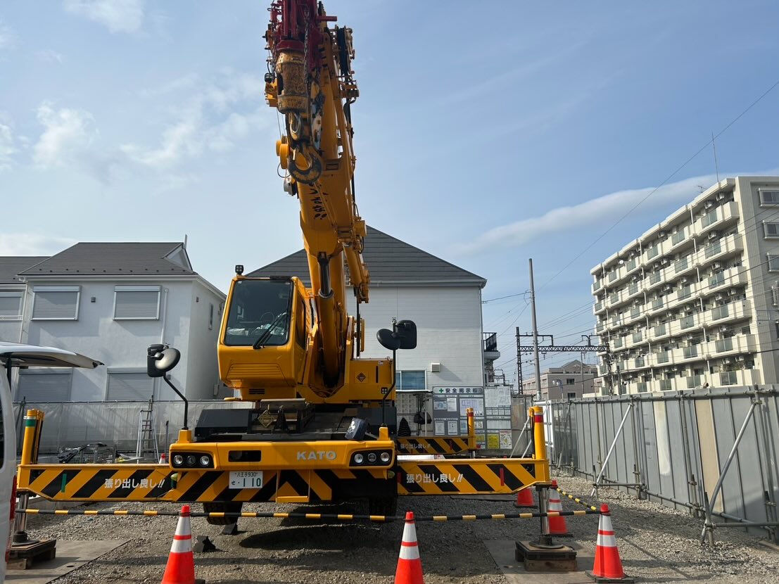 軽量鉄骨建て方、モデルルーム解体、資材揚重、多摩川、湘南台、