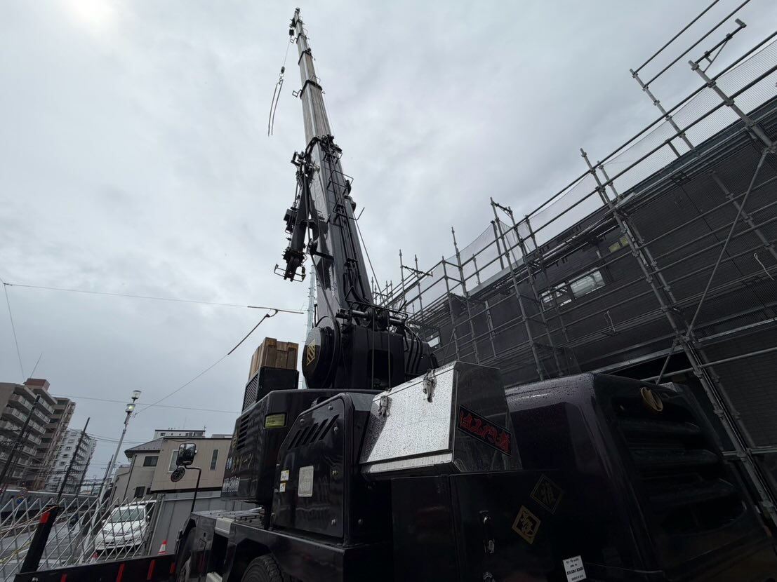 基礎鉄筋材揚重作業、木造建て方作業、軽量鉄骨建て方作業